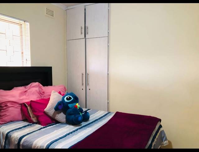 3 BEDROOM HOUSE FOR SALE IN HILLARY